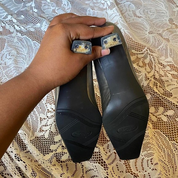 silver steel grey leather kitten heels with fur pom poms size 7 - Picture 5 of 5